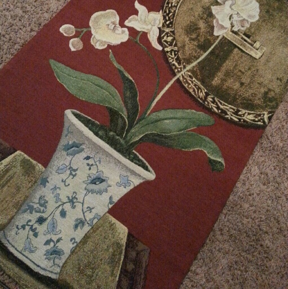 Janet Tava/Art In Motion Gold Medallion - Picture 3 of 8